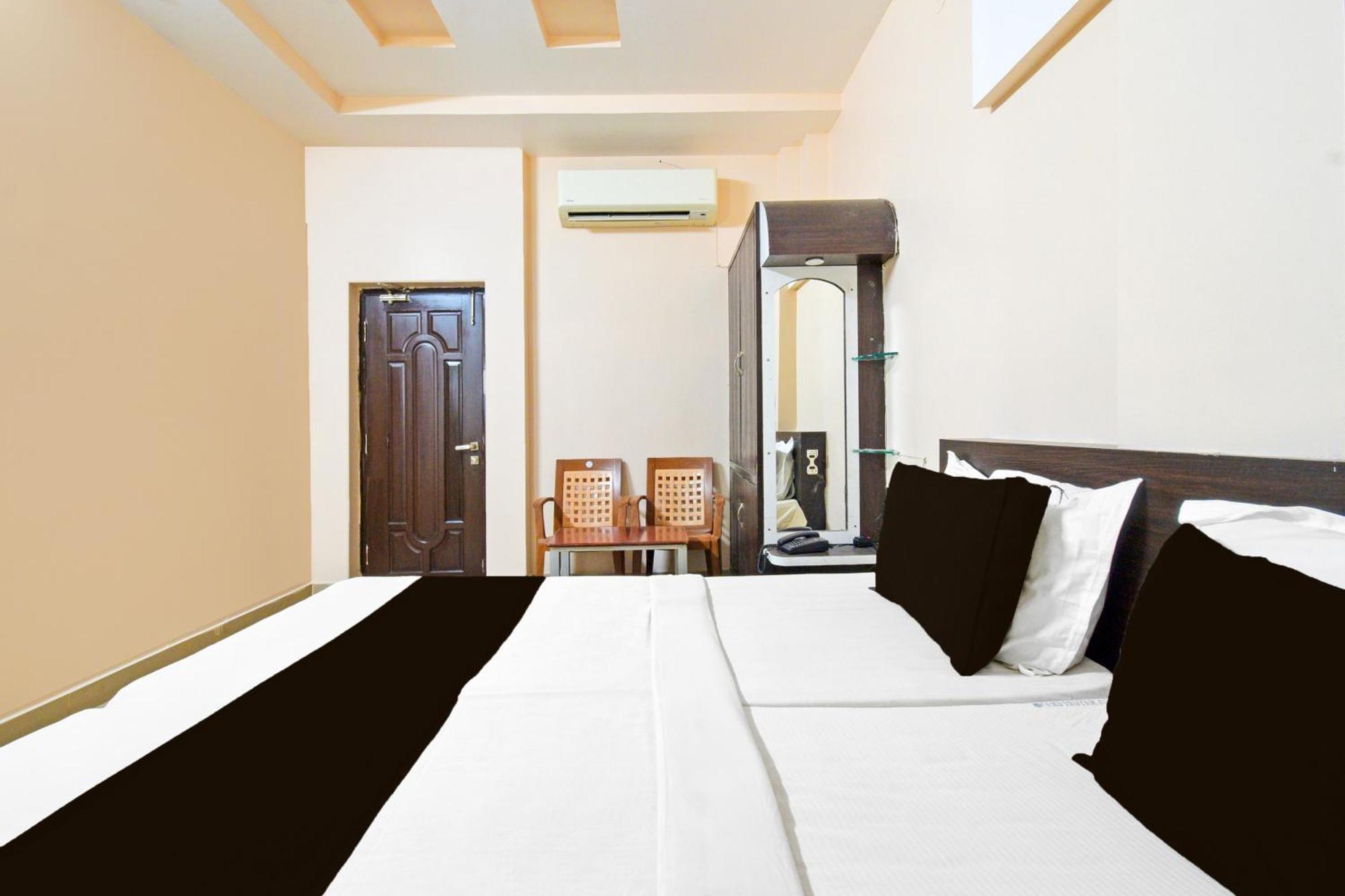 Super Hotel O Kurnool Near Kurnool Medical College Esterno foto